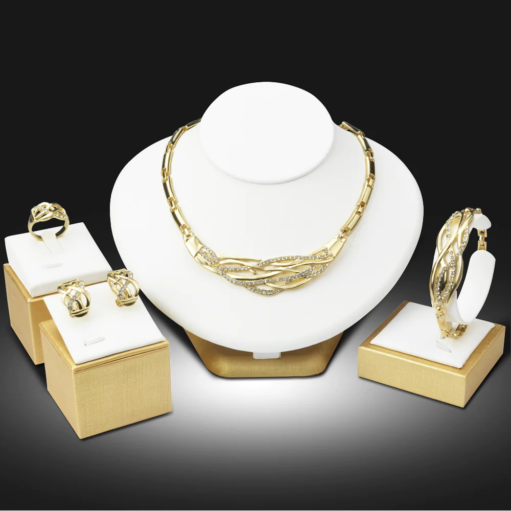 Special%20design%20women’s%20jewelry%20set%20with%2018K%20gold%20plated%20stones/