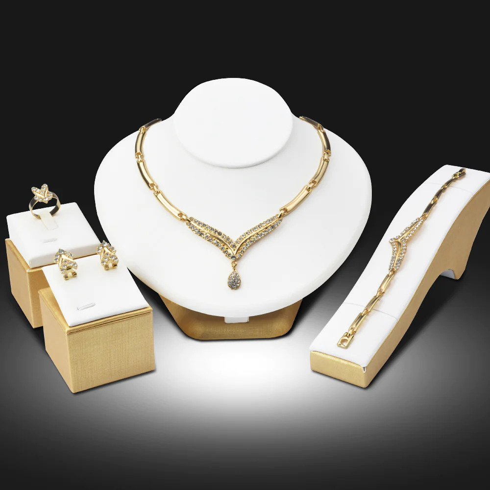 18K%20gold%20plated%20romantic%20design%20crystal%20lady%20jewelry%20set