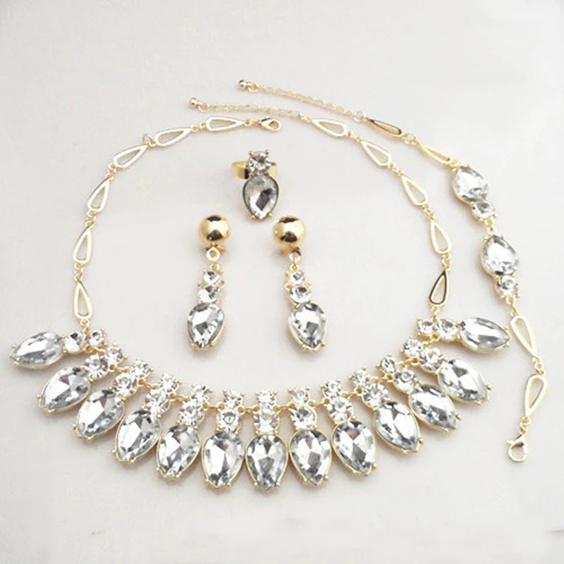 Gold%20crystal%20bohemian%20lady%20jewelry%20set/