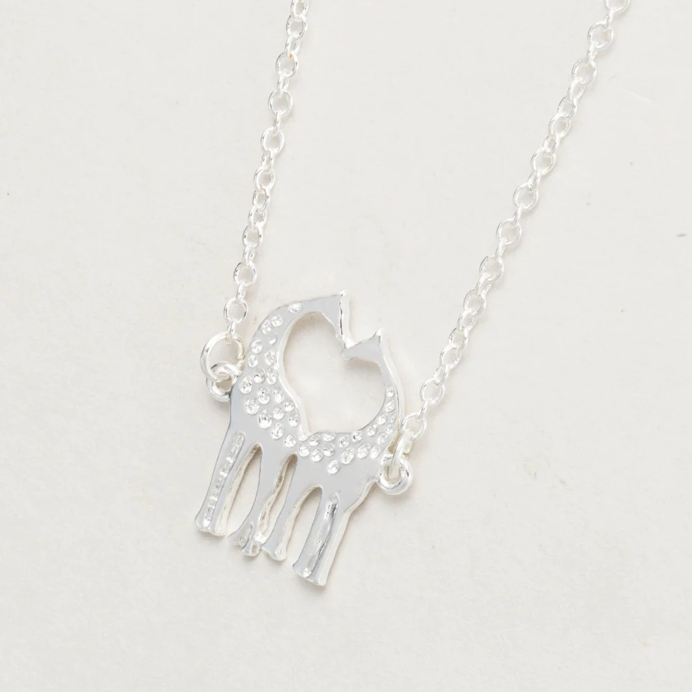 Giraffes%20silver%20Necklace/