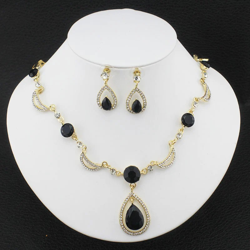 Black%20Crystal%20Gold%20Ladies%20Jewelry%20Set