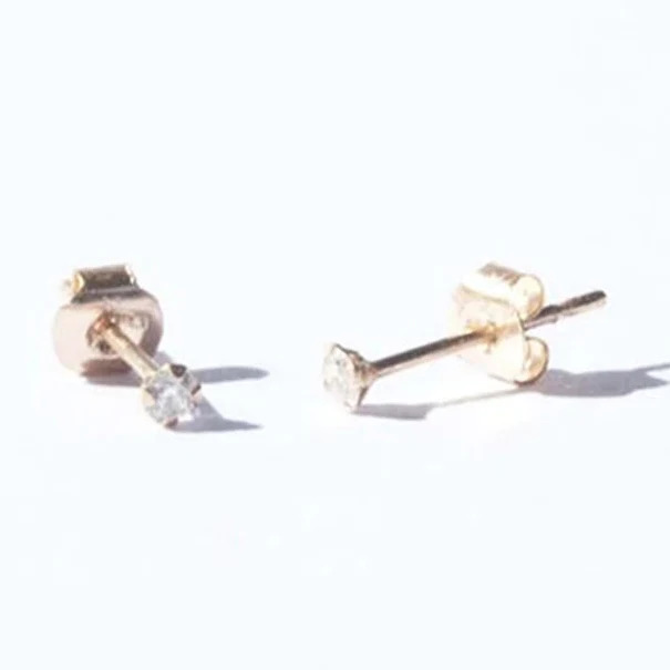 Small%20Round%20Zircon%20Stud%20Earrings