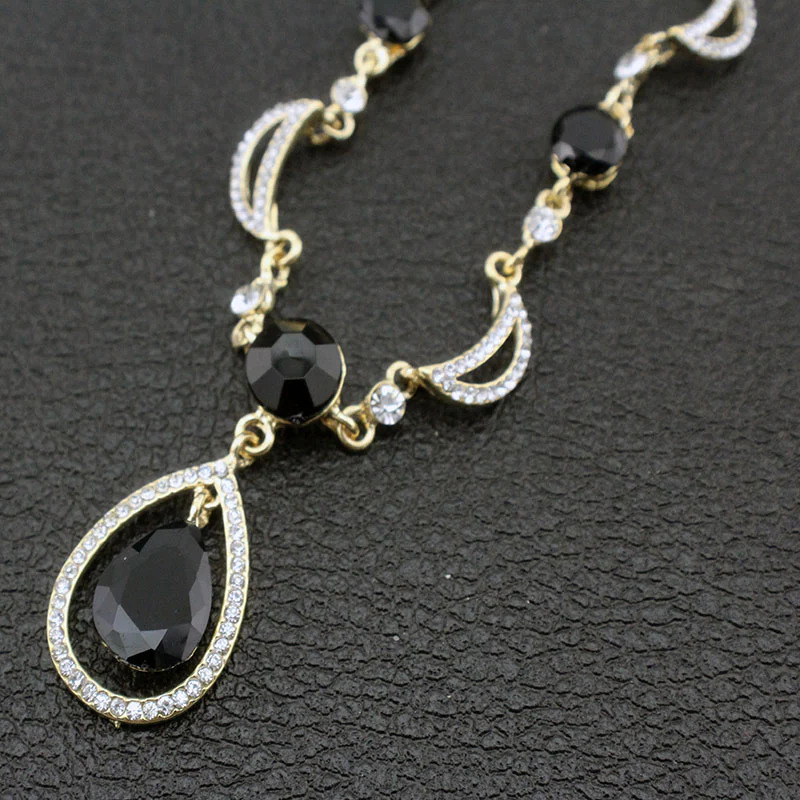 Black%20Crystal%20Gold%20Ladies%20Jewelry%20Set