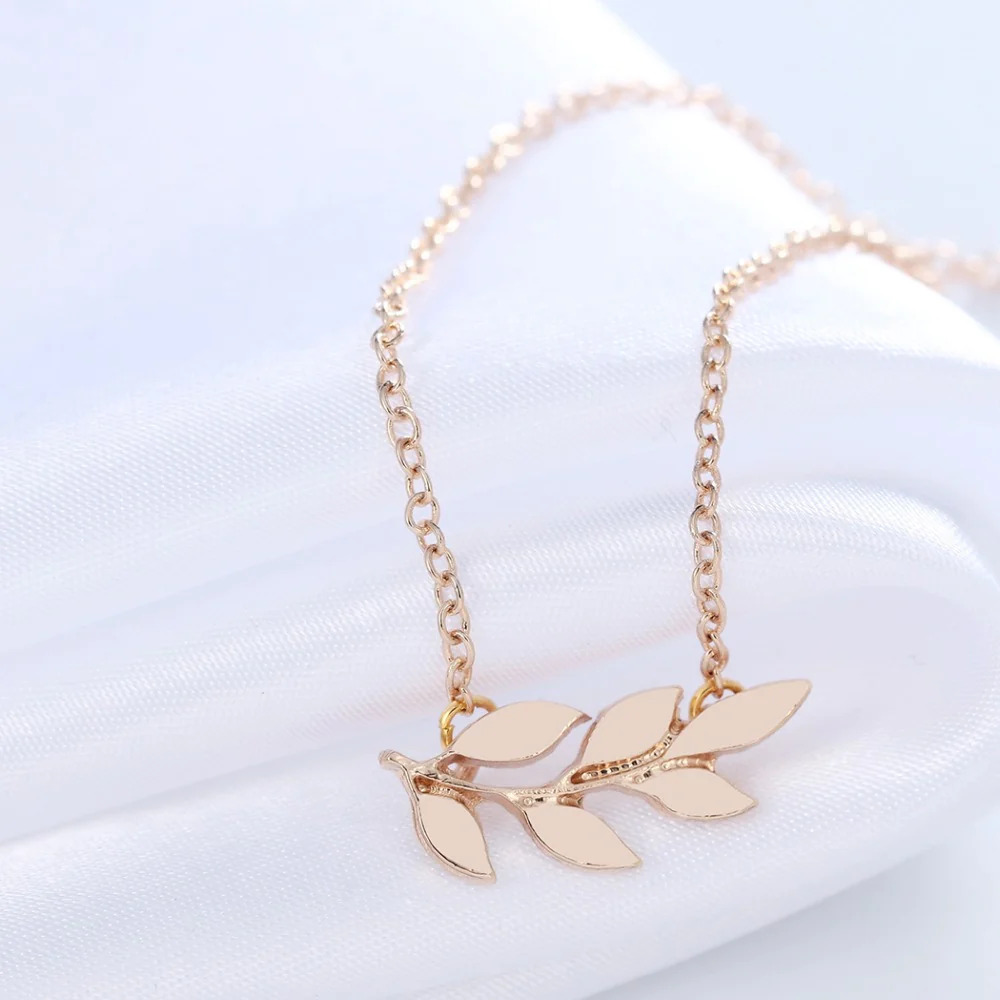 Olive%20Branch%20Gold%20Necklace