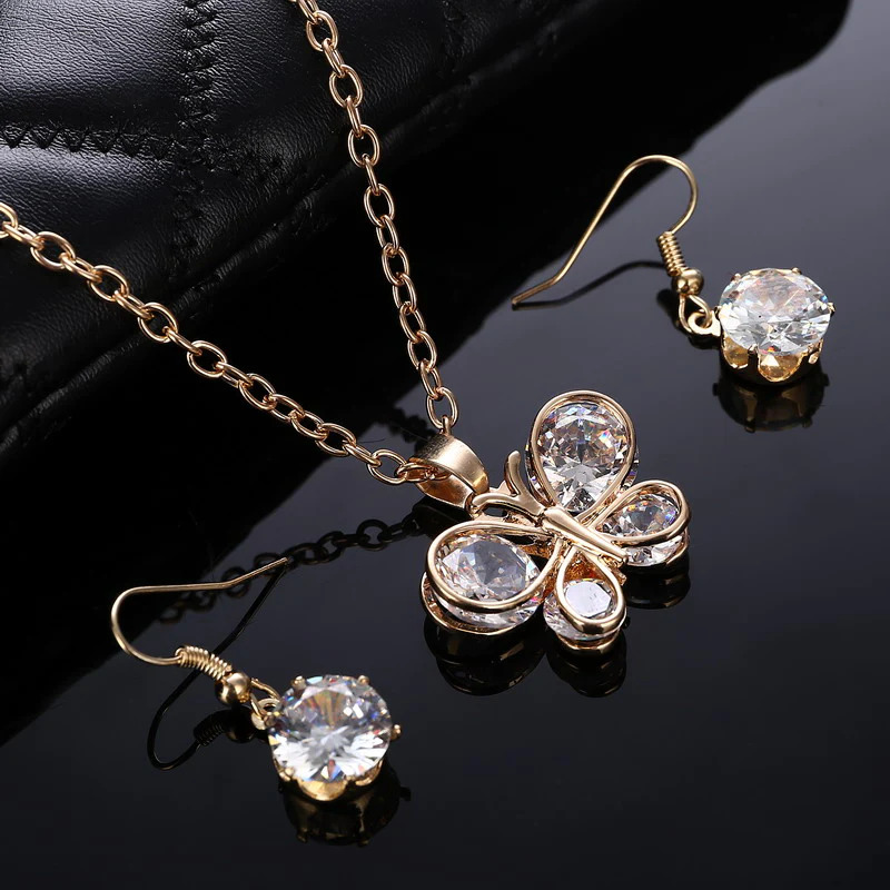 Gold%20crystal%20stone%20butterfly%20design%20women’s%20jewelry%20set/