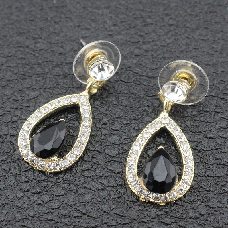 Black%20Crystal%20Gold%20Ladies%20Jewelry%20Set