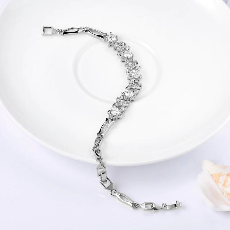 Elegant%20White%20Gold%20Zircon%20Bracelet