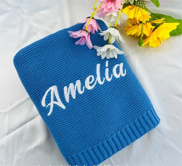 Custom%20Name%20Embroidery%20Blanket%20/