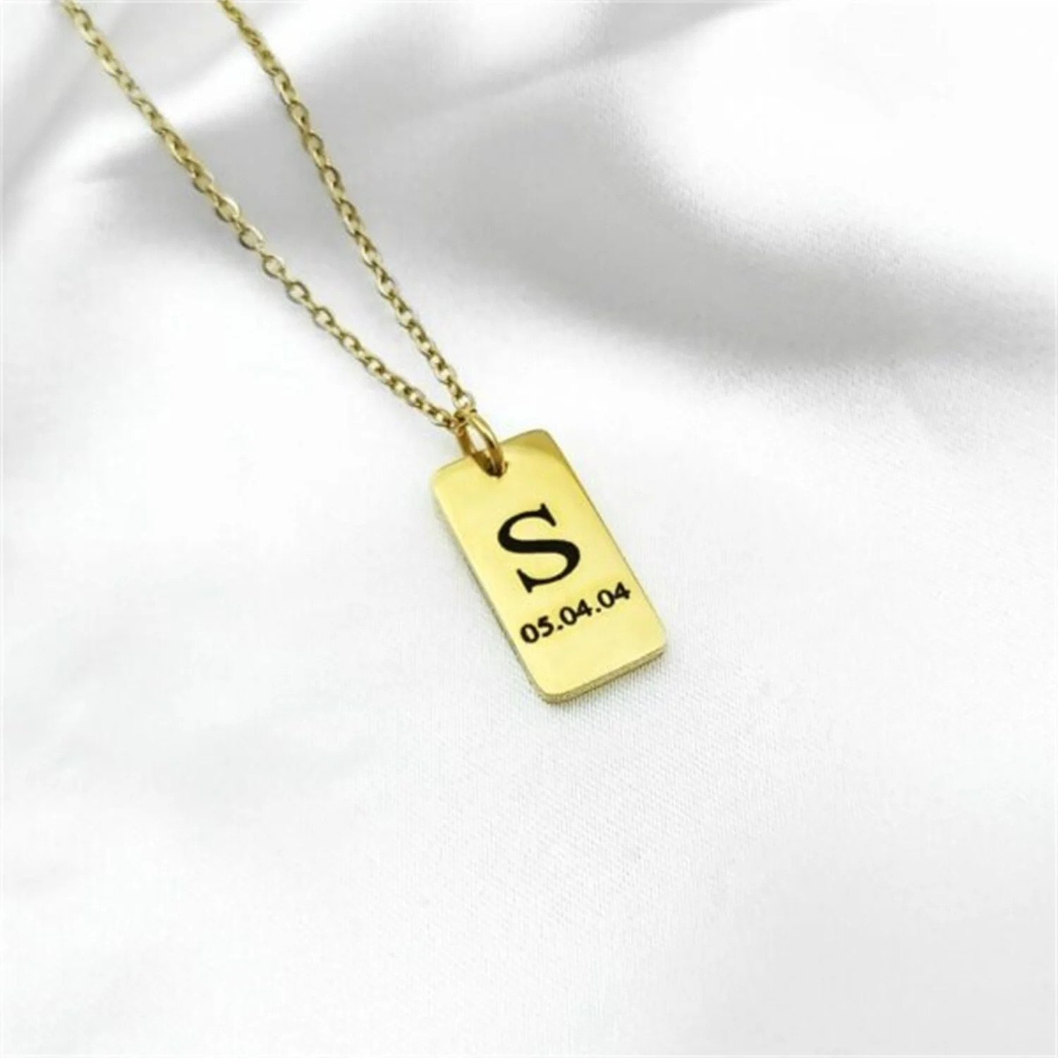 Custom%20Initial%20Date%20Plate%20Necklace/