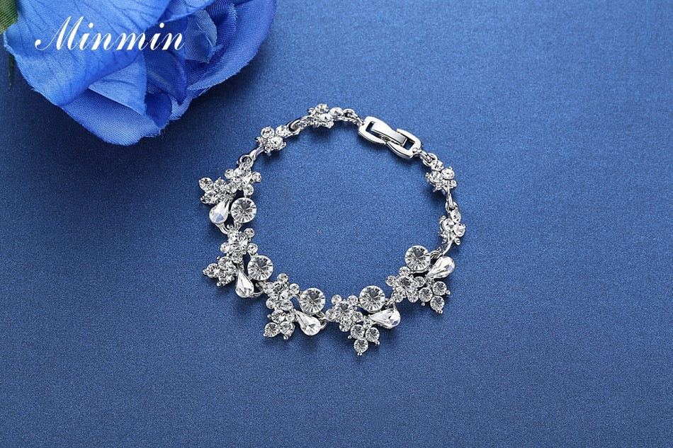 Silver%20plated%20floral%20women’s%20bracelet