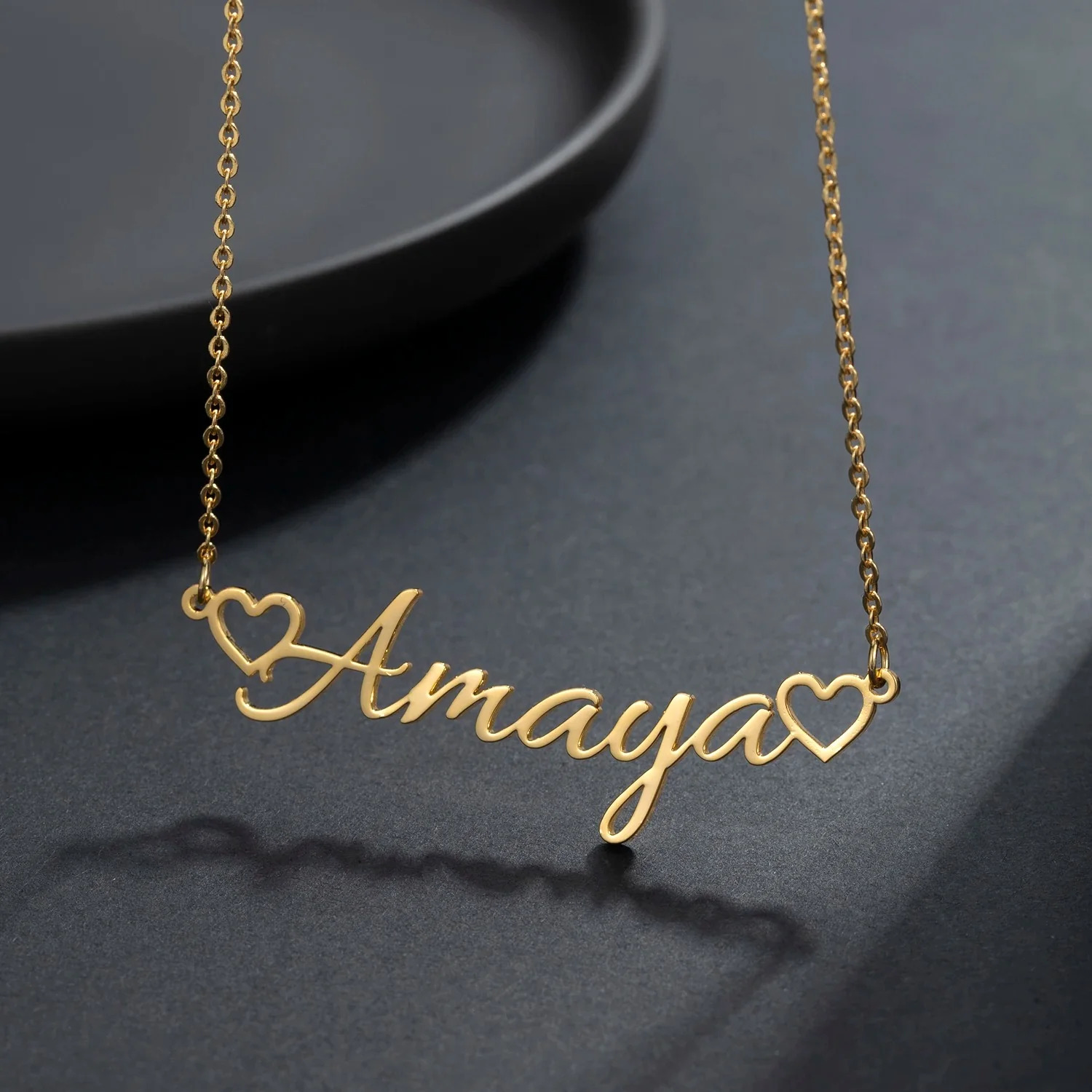 Customized%20Name%20Necklace%20With%20Hearts/