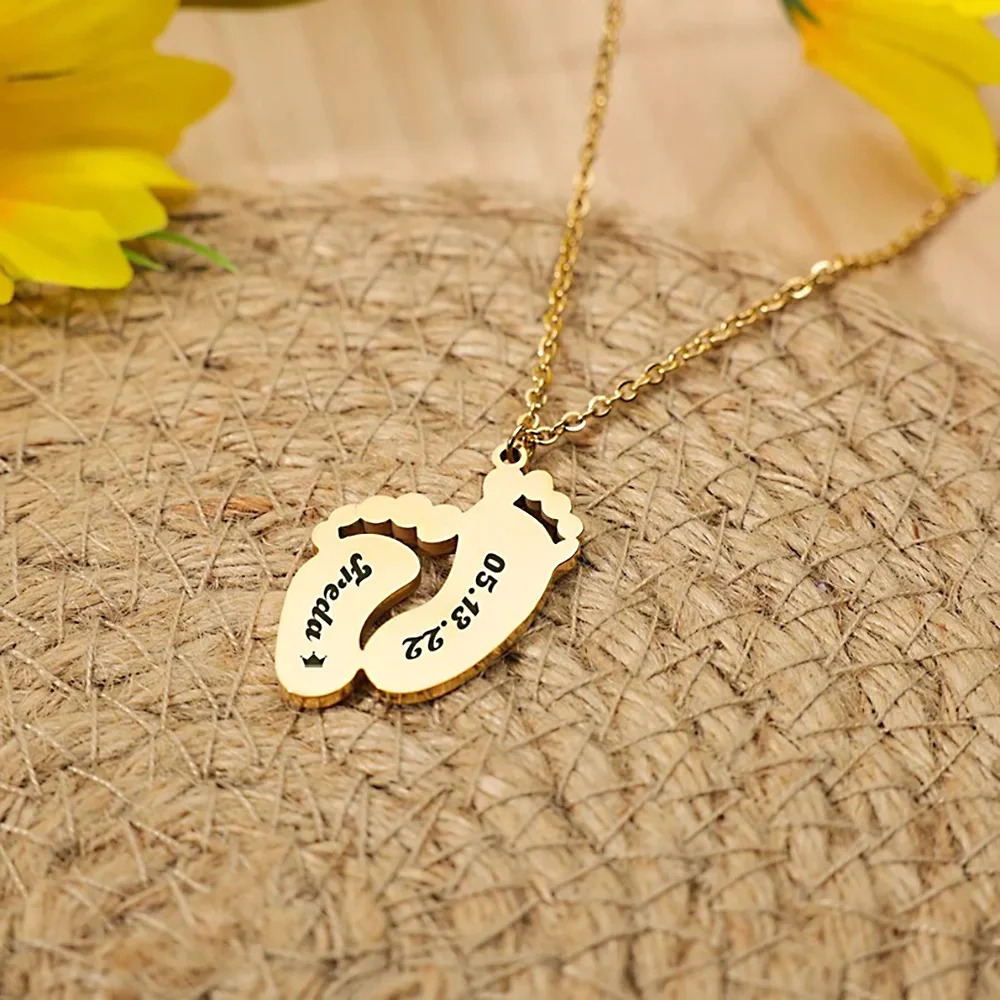 Custom%20Name%20Foot%20Necklace/