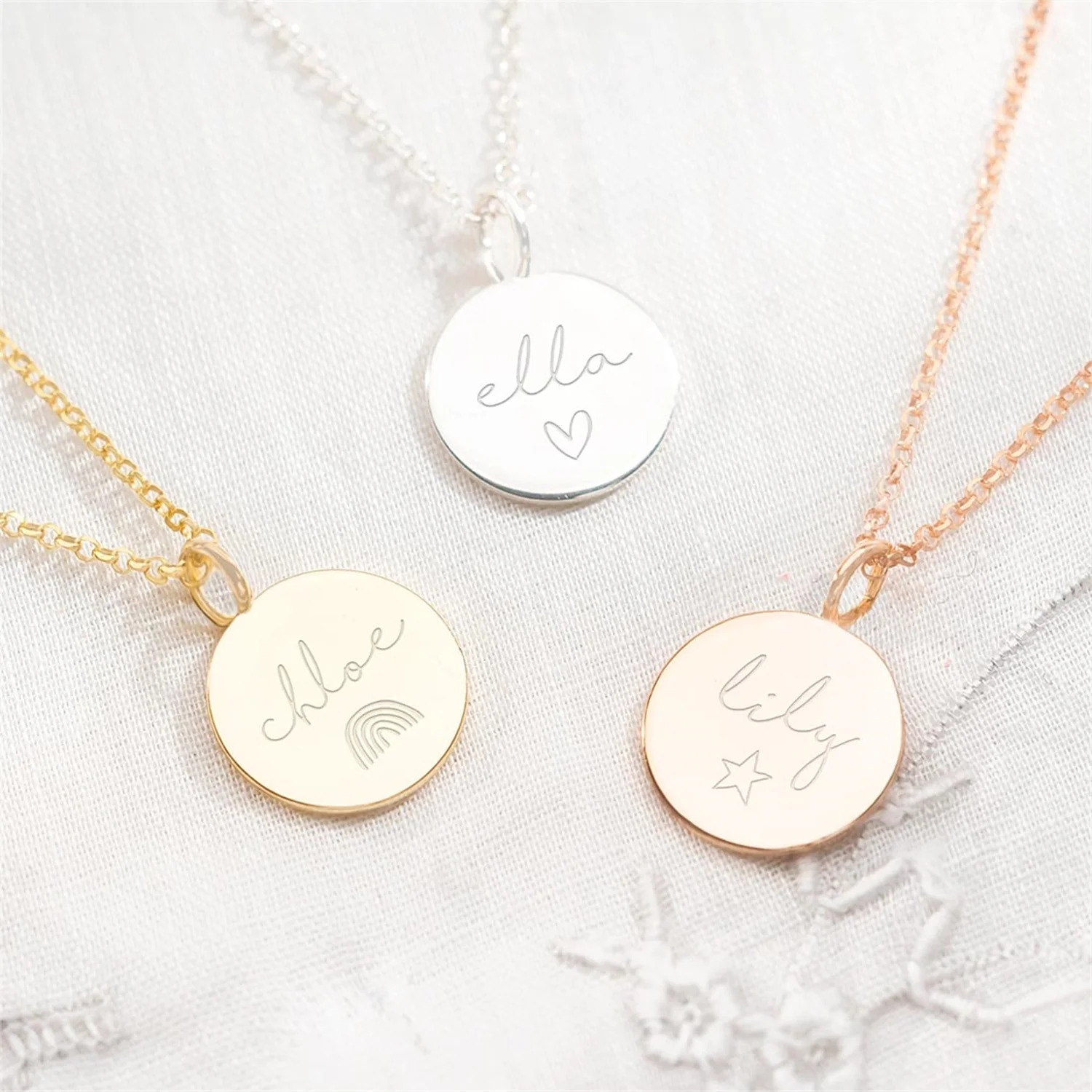 Stars%20Sun%20Birthday%20Cake%20Symbol%20Engraving%20Necklace%20Gifts/