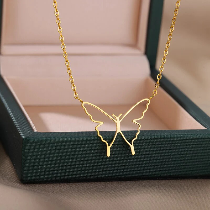 Hollow%20Butterfly%20Necklace