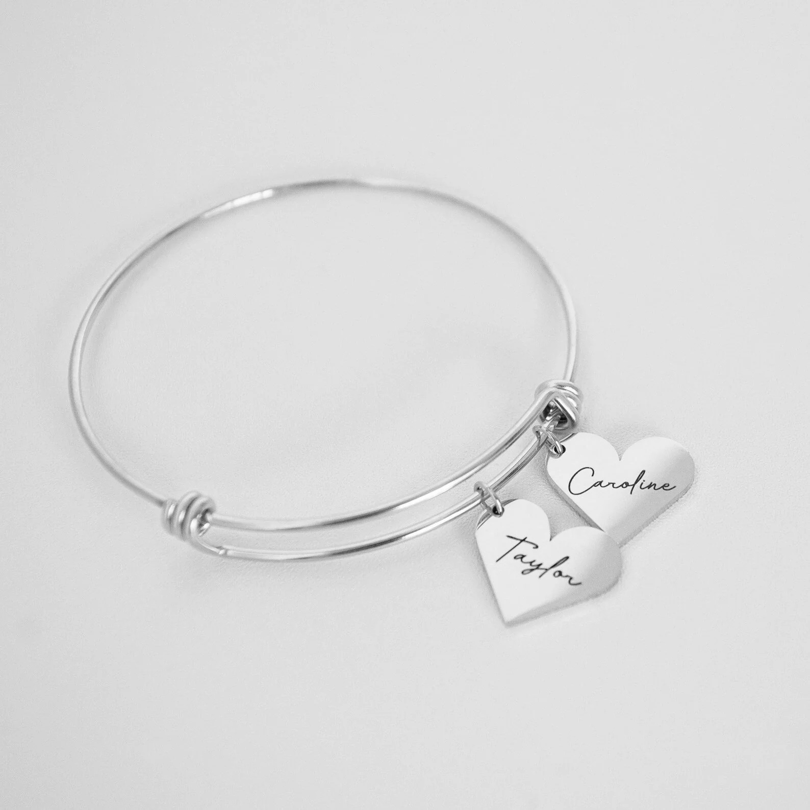 Personalized%20Family%20Names%20Hearts%20Bracelet