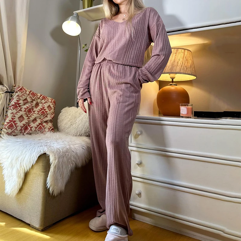 Gray%20Pink%20Pajamas%20Homewear%20Set-