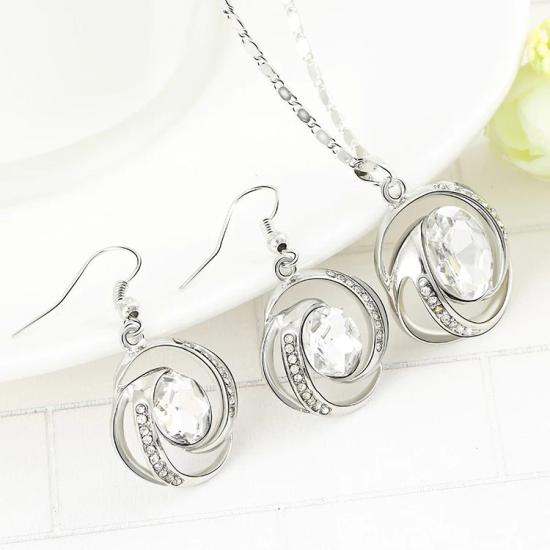 Romantic design women’s jewelry set with silver white crystal stone