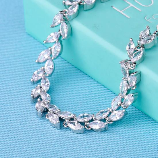 Elegant Bracelet with White Gold Baguette Zircon Stones