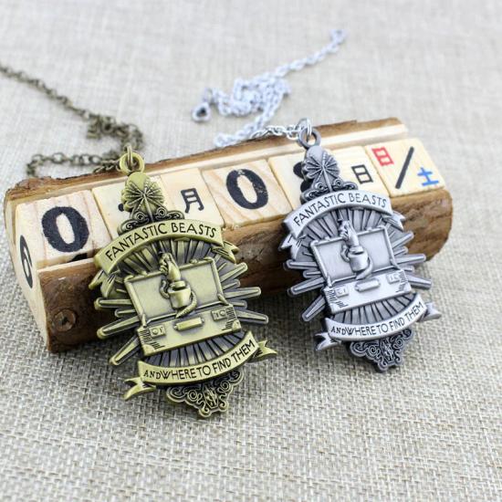 Fantastic Beasts bronze Necklace/