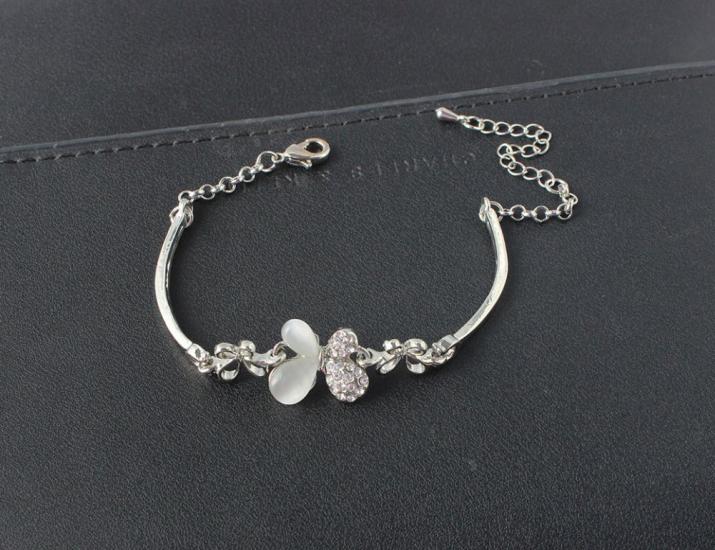 Butterfly Women’s Bracelet with White Gold Zircon Stone