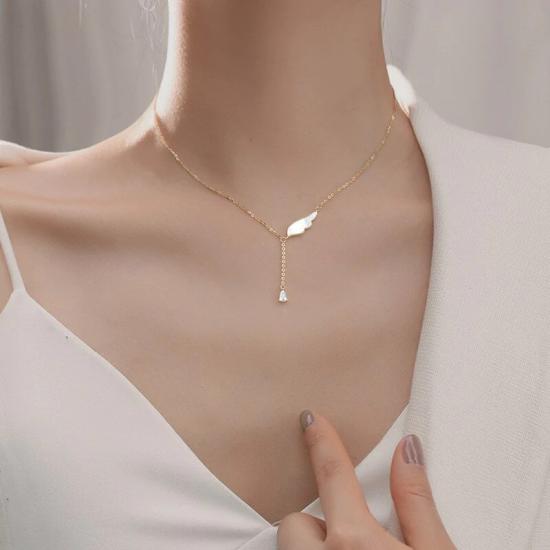 Dainty Zircon Crystal Angel Wing Choker Necklace/