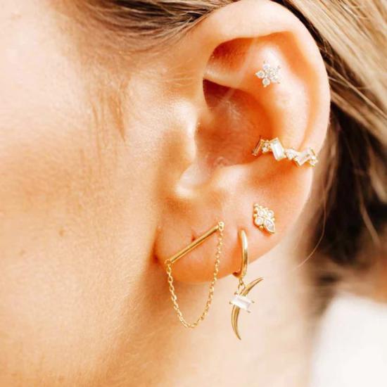 1 Piece Dainty Baguette & Round CZ Conch Ear Cuff Earrings