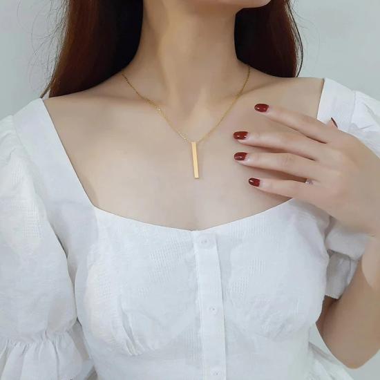 Custom Engraved 3D Minimalist Vertical Bar Necklace 