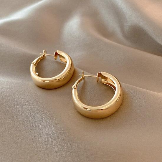 Minimalist Hoop Earrings