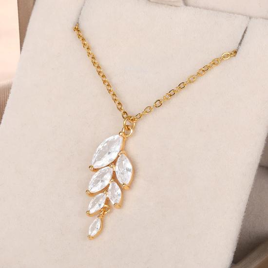 Minimalist Zircon Leaf Necklace/