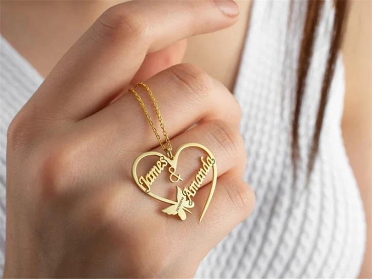 Personalized Heart Name Necklace/