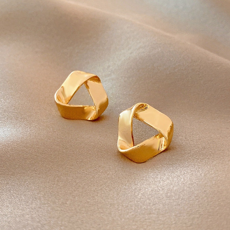 Bow%20Stud%20Earrings