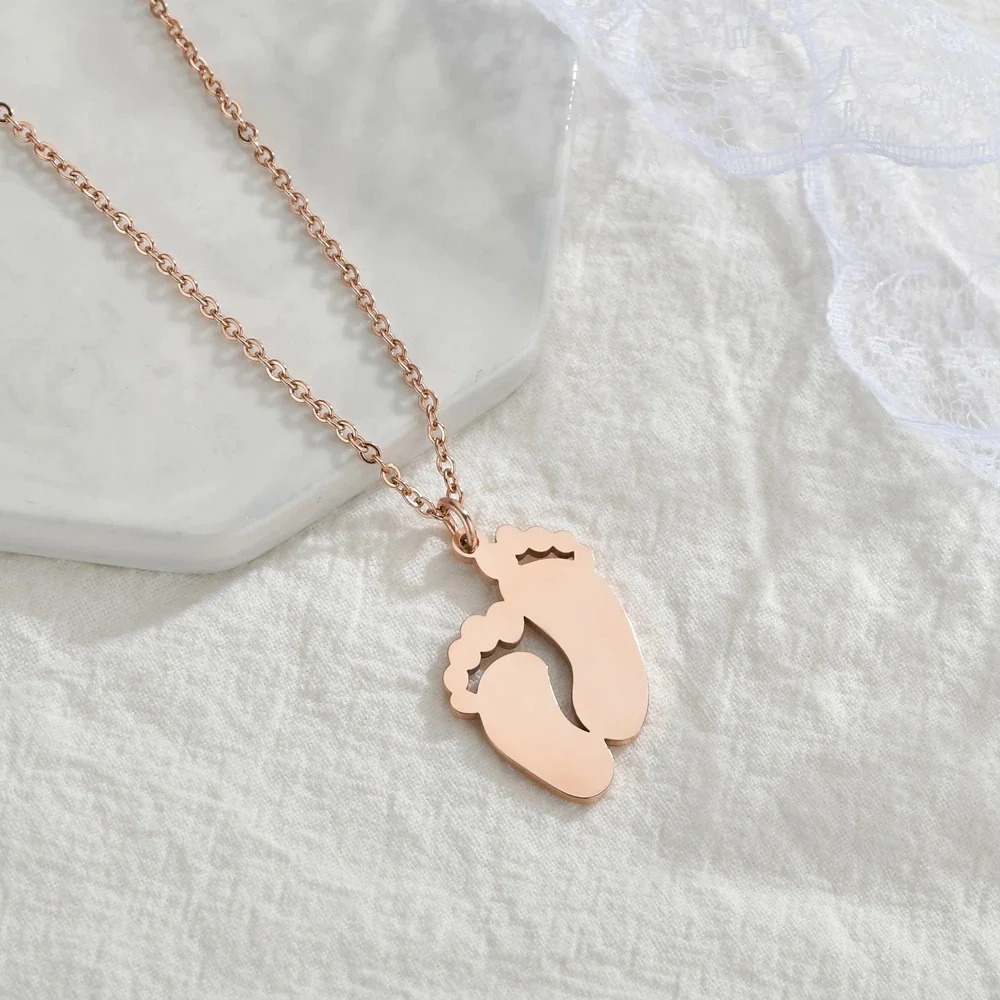 Personalized%20Engraved%20Lovely%20Baby%20Foot%20Necklace/